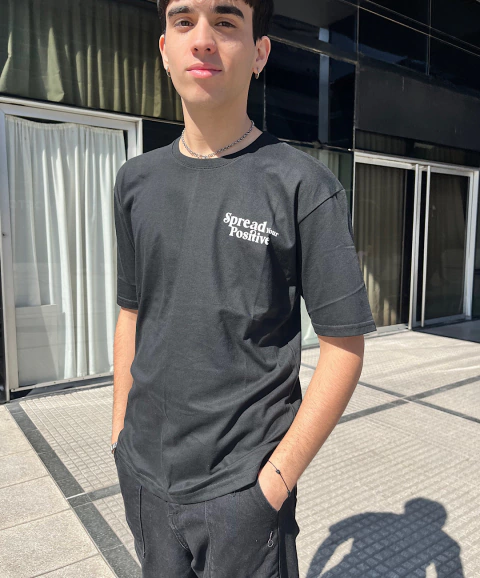 REMERA OVERSIZE POSITIVE